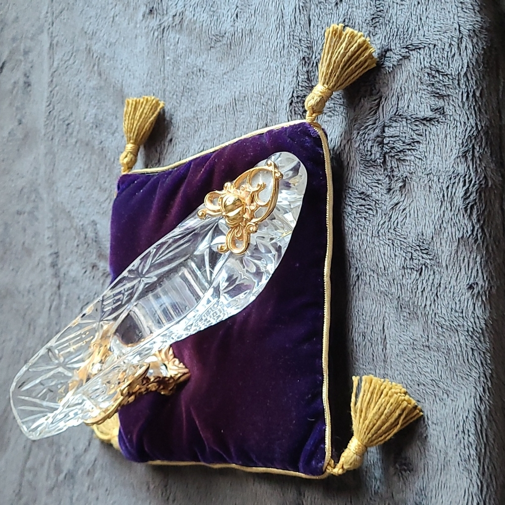 Rare Franklin Mint Crystal Glass 24k Gold Plated Slipper with Pillow